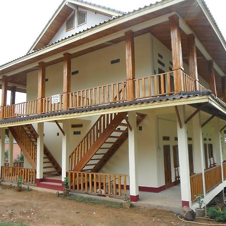 Vongmany Guesthouse Nong Khiaw Exterior photo